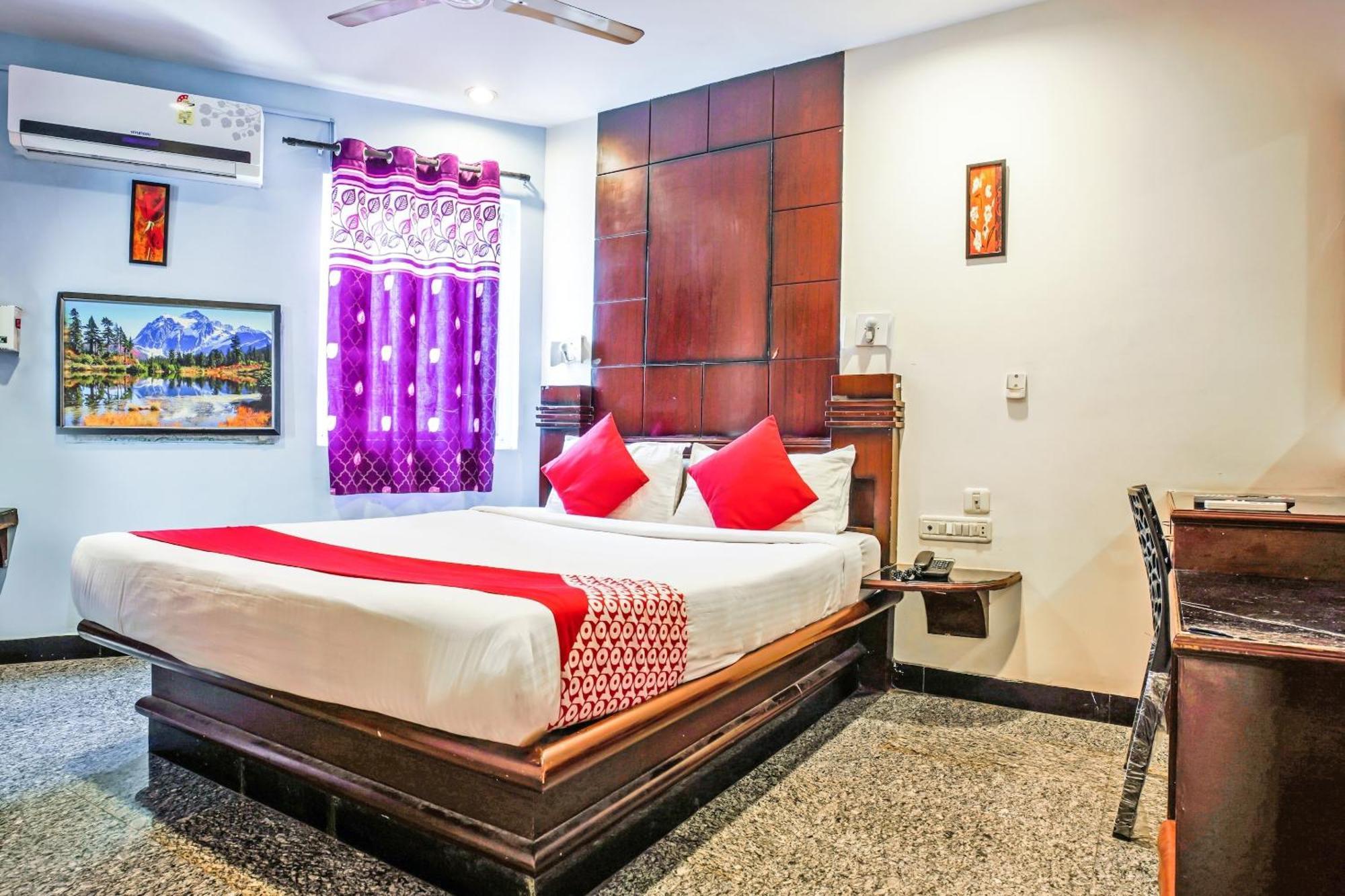 Hanvi Inn Hyderabad Exterior foto