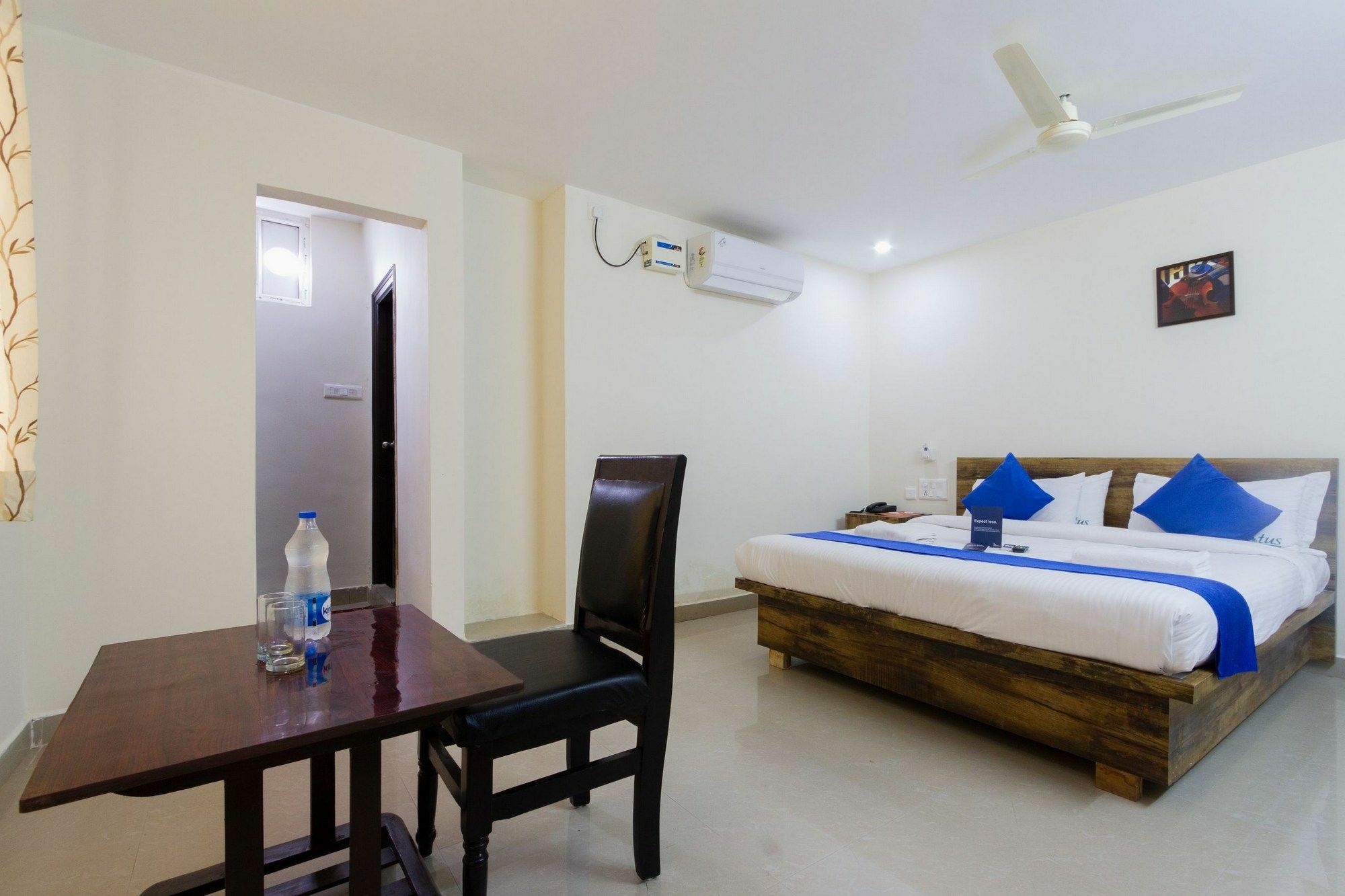 Hanvi Inn Hyderabad Exterior foto